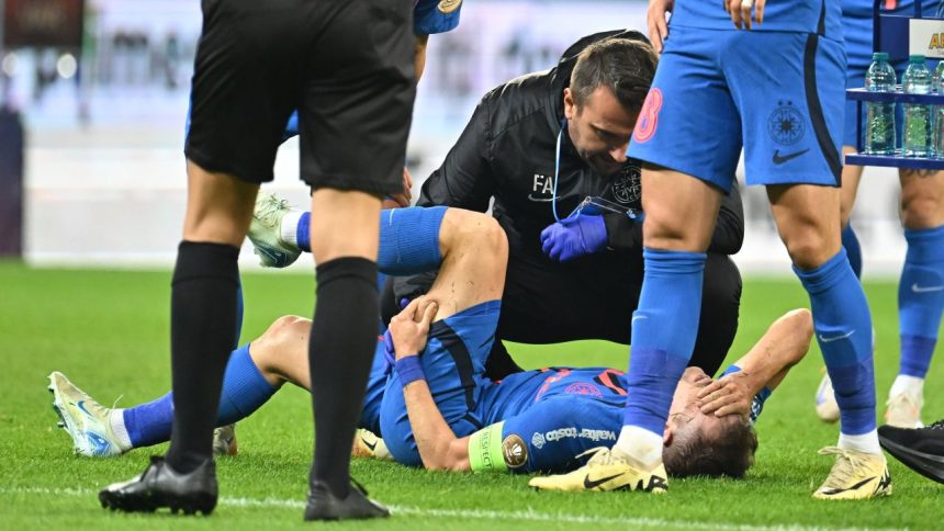 Cauza accidentărilor numeroase de la FCSB: ”Când te antrenezi ca un Ferrari, cureaua se mai rupe!” 1 cauza accidentarilor numeroase de la fcsb cand te antrenezi ca un ferrari ti se mai rupe cureaua 679de743d373d