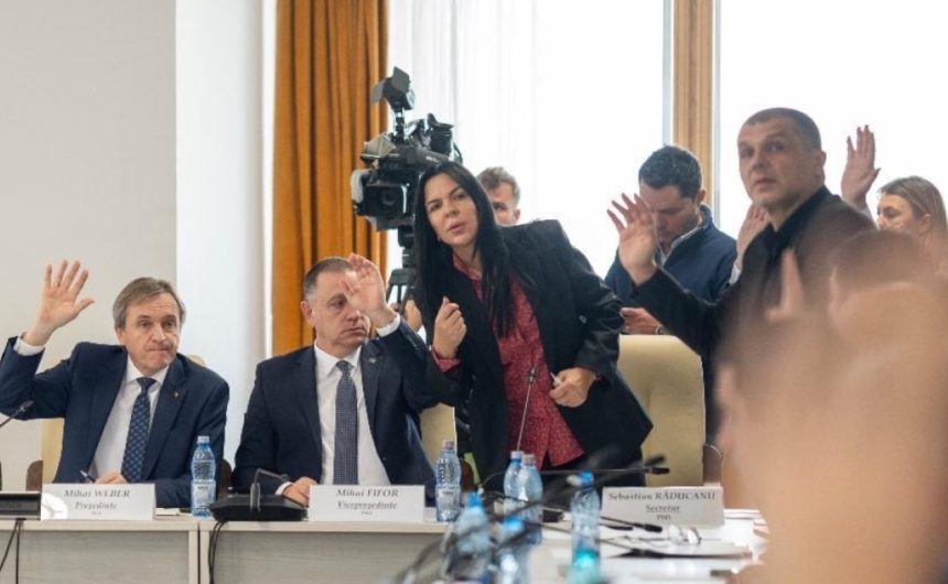 ccr a solicitat 700 000 de lei din buget pentru medicamente inclusiv pentru fostii judecatori matichescu psd daca mai era cineva convins ca parlamentarii dorm in banci iata ca nu e asa 67a24721bdba9