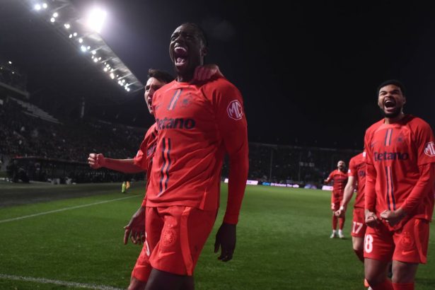 ce a scris the guardian dupa remontada fcsb ului cu paok salonic 67af003f6b652