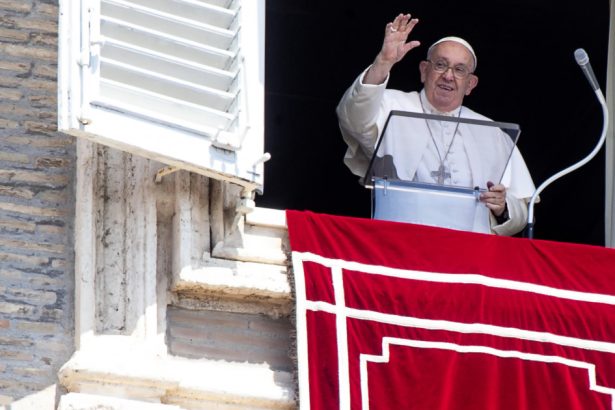 ce s ar putea intampla cand papa francisc moare unele traditii de la vatican dateaza inca din roma antica 67bbfe42311d3