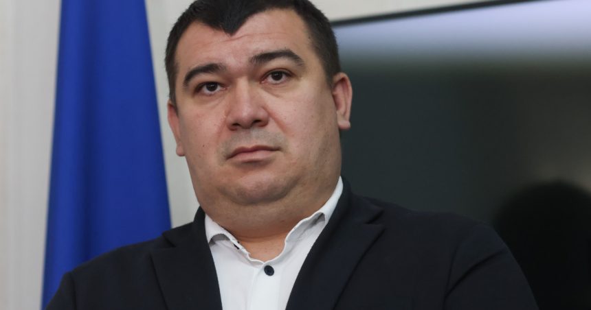 cine este noul sef interimar al aep dupa ce toni grebla a fost revocat de parlament 67c1db8e1f847