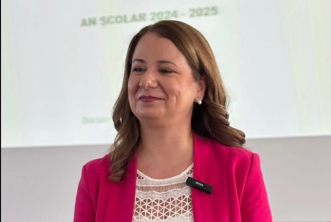 ciolacu a numit o pe ligia deca secretar general al comisiei nationale a romaniei pentru unesco 67a1ec622ecc9