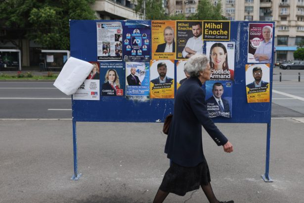 cum pot fi reclamate manipularile online si fermele de boti in campania electorala proiect aep 67ac59c6edae9