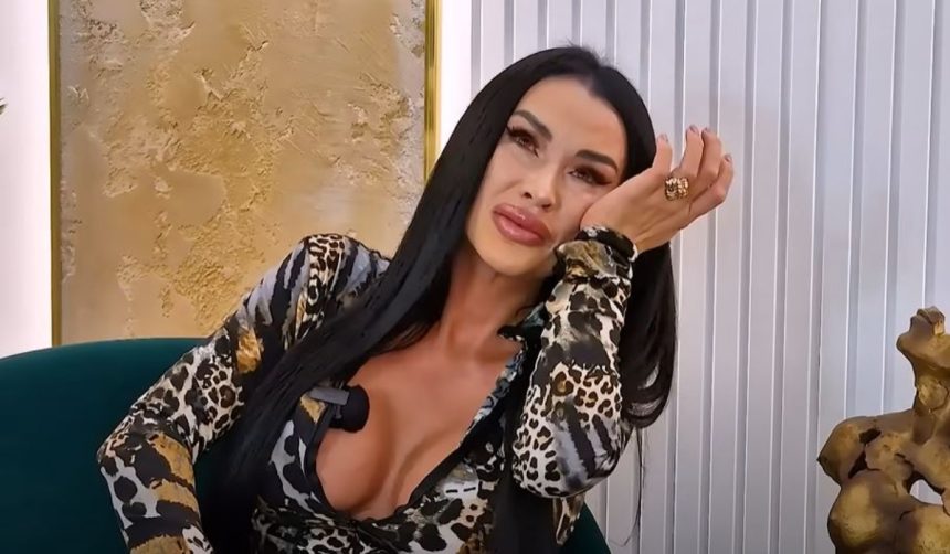 daniela crudu in lacrimi cand a vorbit despre copiii ei momentele dificile traite dupa nasterea fiului mi l a adus dupa 2 zile 67bd8a7ae1638