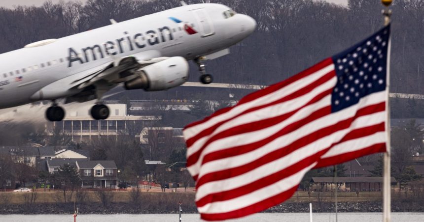 Decizia luată de American Airlines după accidentul de lângă Aeroportul Reagan: „Suntem cu toţii îndureraţi” 1 decizia luata de american airlines dupa accidentul de langa aeroportul reagan suntem cu totii indurerati 679e272aa5653