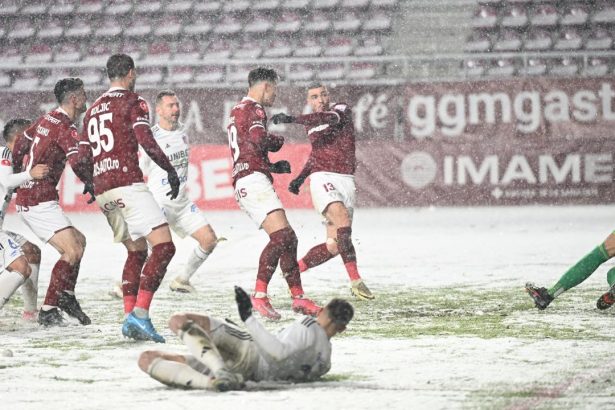 denis ciobotariu a reactionat dupa ce a marcat primul gol pentru rapid 67b39d74677dd
