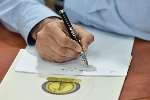 dna flagrant in portul agigea se cere anularea unei importante decizii cazul a ajuns la curtea de apel constanta 67b40f8eefd1a