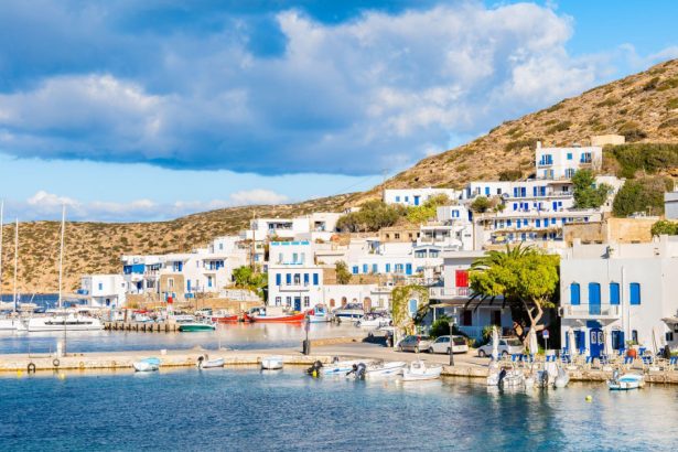 dupa santorini inca o insula din grecia a fost plasata in stare de urgenta din cauza activitatii seismice intense 67ae0e279b600