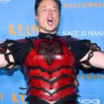 Eficiența guvernamentală sub Elon Musk: Canapele pentru șefi ca la X și funcționari seniori concediați sau blocați în activitate 2 eficienta guvernamentala sub elon musk canapele pentru sefi ca la x si functionari seniori concediati sau impiedicati sa munceasca 679dfff9a0b46