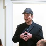 elon musk la prima reuniune a cabinetului trump a recunoscut ca a taiat accidental fondurile pentru prevenirea raspandirii ebola 67c01939436d1
