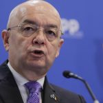 emil boc despre demisia lui klaus iohannis e o solutie care asigura stabilitatea democratica a tarii 67aa055d1fd2d