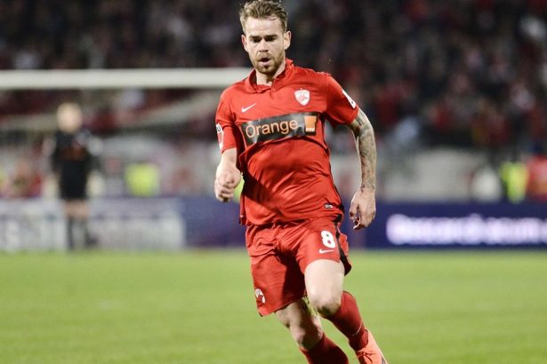 eric bicfalvi inapoi la dinamo raspunsul lui zeljko kopic 67a87dd90f89f