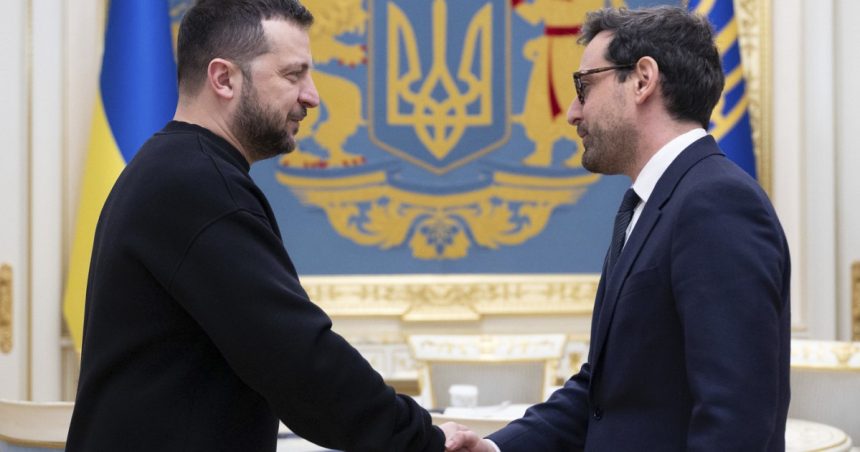 Europa se alătură competiției pentru resursele Ucrainei. După SUA, și UE propune un acord pentru exploatarea zăcămintelor minerale. 1 europa intra in cursa pentru resursele ucrainei dupa sua si ue propune un acord pentru exploatarea zacamintelor minerale 67bd7a2454137