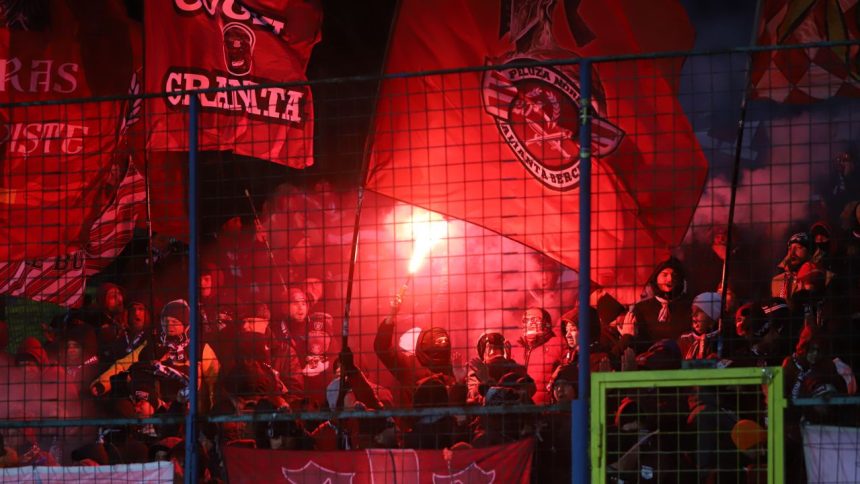 exclusiv cate bilete s au vandut pentru rapid fcsb cu doua zile inainte de meci 67c1e91b7dfb4