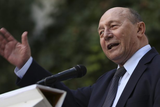 exclusiv mesajul lui traian basescu pentru ilie bolojan ce spune fostul presedinte despre o posibila candidatura a acestuia la alegeri 67acd56c91cfb