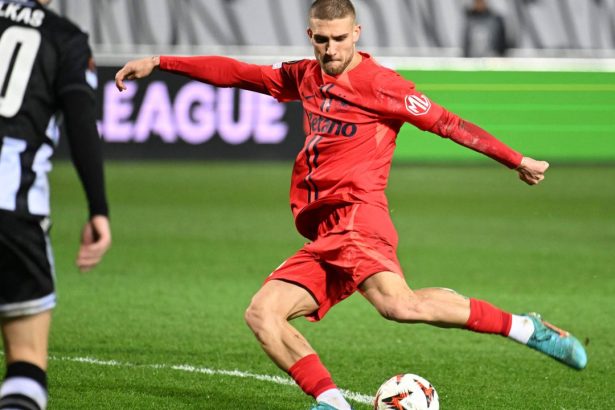 fenta de mare jucator faza din paok fcsb care l a incantat pe basarab panduru 67aefca28e050