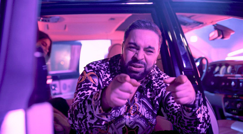 Florin Salam este extrem de fericit: Manelistul ar putea fi exonerat de acuzațiile de înșelăciune. 1 florin salam e in culmea fericirii manelistul ar putea scapa de acuzatiile de inselaciune 67a4e2c4db734