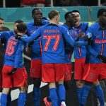fostul comandant al csa steaua a reactionat dupa ce a fost surprins in tribune la fcsb united 67c0b06309790