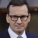 Fostul premier polonez Mateusz Morawiecki a fost oficial pus sub acuzare. Ce acuzații i se aduc? 2 fostul premier polonez mateusz morawiecki a fost pus oficial sub acuzare ce ii imputa anchetatorii 67c0868e09b84
