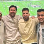 foto american dream lionel messi a mers la super bowl alaturi de suarez alba si busquets 67a9cbeaf21e0