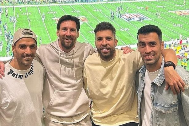 foto american dream lionel messi a mers la super bowl alaturi de suarez alba si busquets 67a9cbeaf21e0