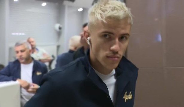 foto cum si a facut aparitia octavian popescu la fcsb cfr cluj 1 1 679fd6feaf42e