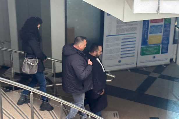 foto politistul anchetat pentru posibile legaturi cu sacalul prezent la tribunalul constanta procurorii vor sa l vada arestat 67b440d0ddad2
