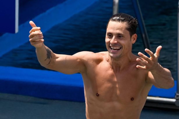 foto si video sar pentru romania constantin popovici si catalin preda pregatiti pentru red bull cliff diving ce au declarat 67b9e78018d34
