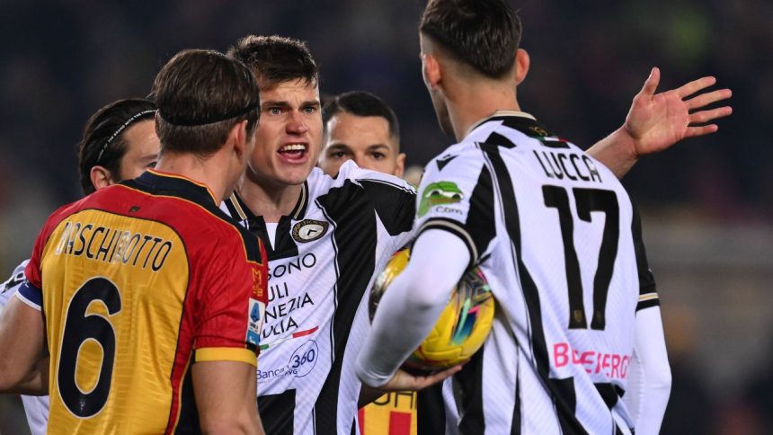 foto si video scene ireale in lecce udinese cu razvan sava integralist la oaspeti ce s a intamplat la penalty ul care a decis meciul 67b96ff855085