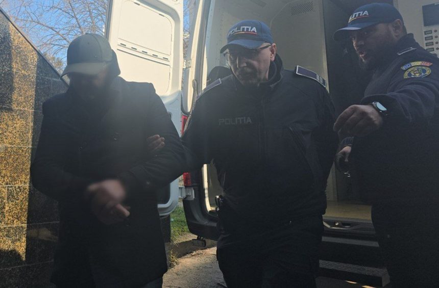 foto video marius sponoche managerul spitalului cernavoda a ajuns la tribunalul constanta este acuzat de luare de mita 67ac88f957b45