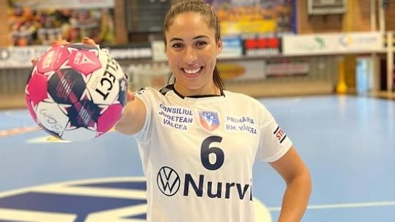 galerie foto cel mai bun pivot din champions league a semnat in liga florilor 67b732f67f5ba