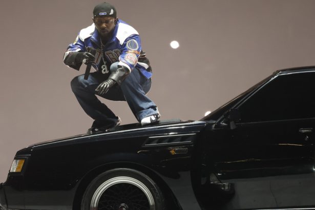 galerie foto cel mai prost show din istorie kendrick lamar criticat dur pentru prestatia de la super bowl 2025 67b179105abdf
