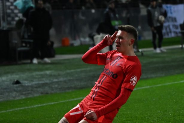 galerie foto febeletea lui gigi becali gheorghita a rupt plasa in paok fcsb 67ae68ec66636