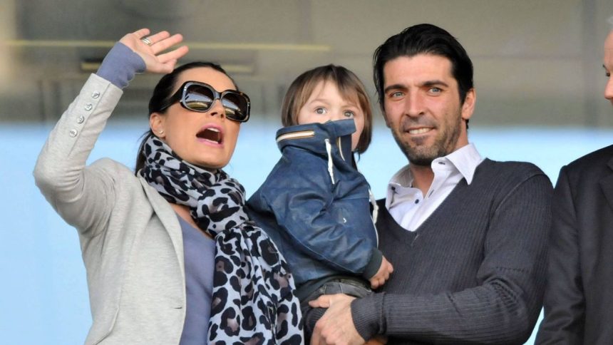 Reacția lui Gianluigi Buffon după ce fiul său a ales să joace pentru naționala Cehiei 1 galerie foto reactia lui gianluigi buffon dupa ce fiul sau a ales sa joace la nationala cehiei 67bdf4c89c5a1