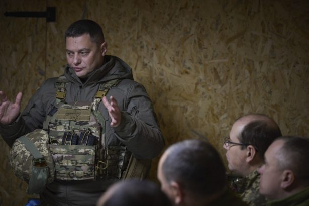 generalul ucrainean hennadii sapovalov renunta la functia de comandant al comandamentului operational sud 67a1f159cc365
