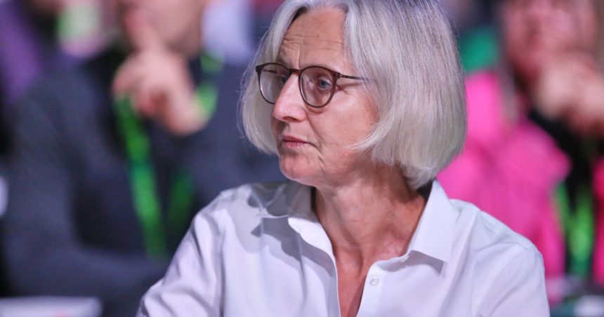 Germania consideră discuțiile despre trimiterea de trupe în Ucraina ca fiind „premature” 1 germania considera ca fiind premature discutiile despre trimiterea de trupe in ucraina 67b329818712d