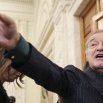 gigi becali dezvaluie i a propus un salariu urias lui darius olaru raspunsul jucatorului sageata pentru marius sumudica 67b2649b29bc4