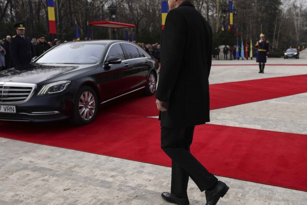 in cat timp a parcurs klaus iohannis drumul de la bucuresti la sibiu fara antemergator 67ade77df372c