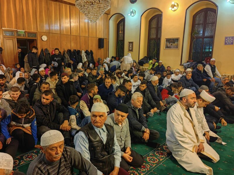 incepe luna sfanta ramazan imparateasa celor douasprezece luni ce traditii respecta cu strictete credinciosii musulmani 67b45964db24e