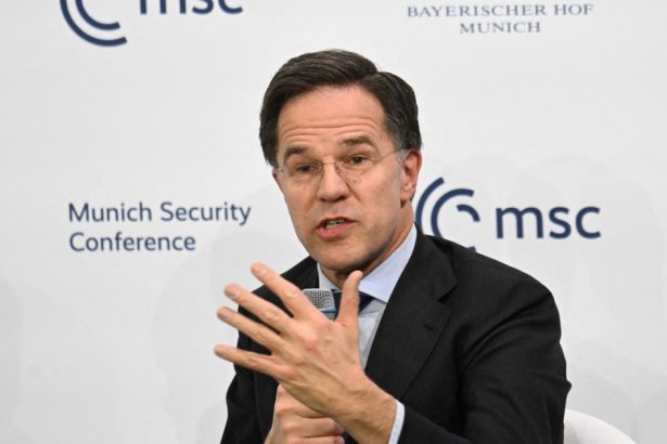 incetati sa va plangeti mark rutte anunta ca nato va creste cheltuielile de aparare pentru tarile membre 67b0becaaa50d