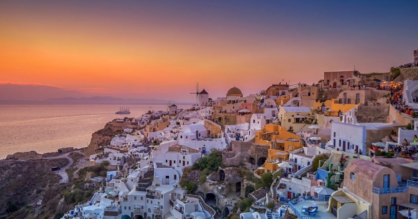insula santorini zguduita de 21 500 de seisme in ultimele trei saptamani specialistii nu exclud riscul unui cutremur major 67b728b80233c