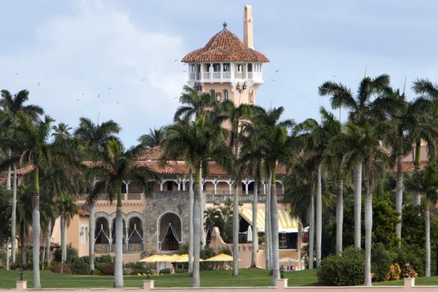 internautii au pus o denumire alternativa pe google maps pentru resedinta lui trump de la mar a lago kremlin headquarters 67bc8acb8d842