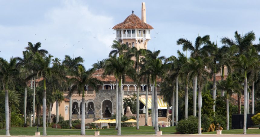 internautii au pus o denumire alternativa pe google maps pentru resedinta lui trump de la mar a lago kremlin headquarters 67bc8acb8d842