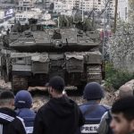 israelul a trimis tancuri in cisiordania pentru curatarea taberelor de refugiati si distrugerea infrastructurii teroriste 67bc6088573ce