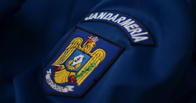 jandarm pus sub control judiciar ar fi primit bani de la administratorul unei sali de jocuri pentru a i oferi informatii despre controale 67adb04e285cf