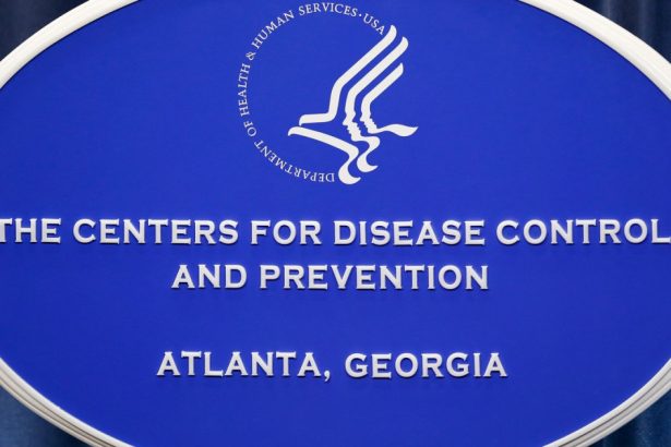 jumatate dintre cercetatorii unui program guvernamental de supraveghere epidemiologica concediati de administratia trump 67b051cd21d9f
