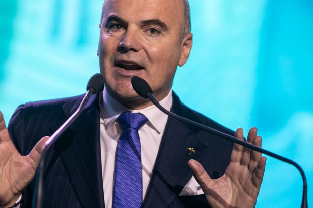 liberalul rares bogdan se intoarce la realitatea plus postul tv care l sustine pe calin georgescu voi comenta doar teme externe 67b3228e194b4