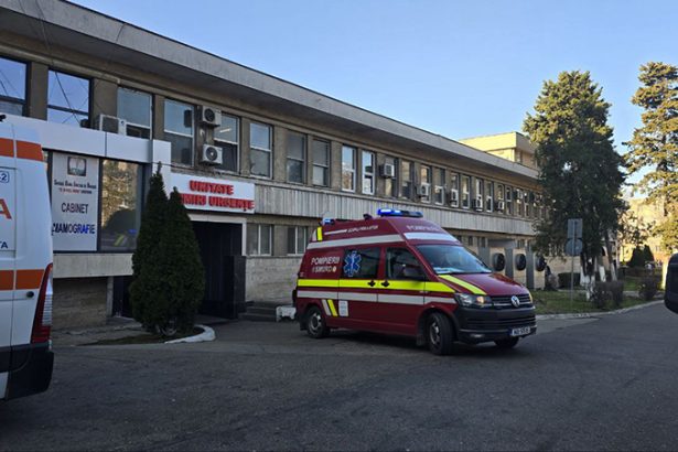 liceul cfr din constanta sub alerta plan rosu 18 minori sunt transportati la spitalul judetean 67ab02c479e6a