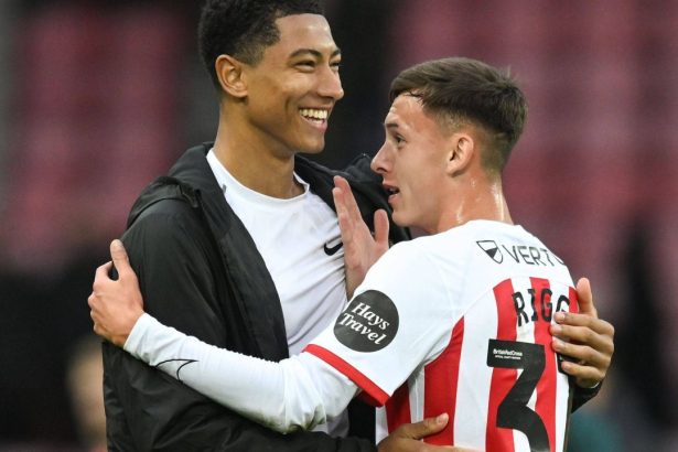 liverpool arsenal si man united se bat pe semnatura unui pusti de 17 ani cel mai bun englez de la bellingham incoace 67a7171a902b8