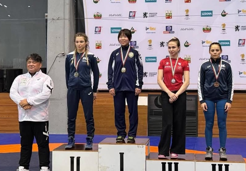 luptatoarea de la csm constanta alexandra voiculescu pe podium in bulgaria 67b064433391e